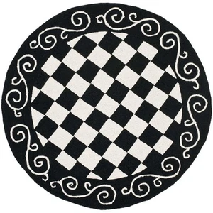 Transitional Rug - Chelsea -Black/Ivory Round 4' x 4' Black/Ivory Transitional - Picture 1 of 1