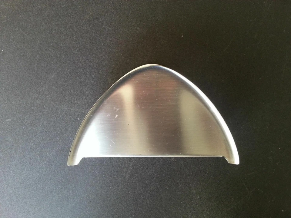 WMF Serviettenhalter Form Abgerundetes Dreieck Dekor Versilbert H7,5cm + 063 - Bild 1 von 1