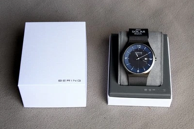 BERING Herren Uhr Slim Solar - Edelstahl, Saphirglas, feingliedriges Metallband - Bild 1 von 4