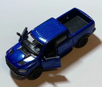 Kinsmart 蓝色微型 2019 RAM 1500 皮卡车比例 1: 78 可打开门 — 第 1/4 张图片