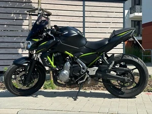 Kawasaki Z650 ABS mit Zubehör - Bild 1 von 8