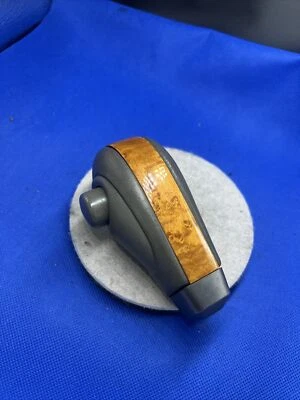 2003-2006 INFINITI G35 Nissan 350Z BOTÃO DE CÂMBIO OEM Automático Taupe BOTÃO DE CÂMBIO - Imagem 1 de 4