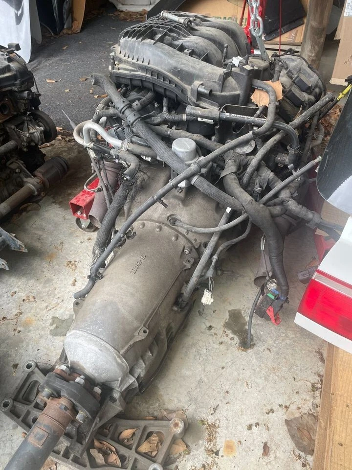 *LOCAL PICKUP* 2011-2015 Dodge Charger,Challenger,Chrysler 300 Engine3.6L V6 - Image 1 of 4