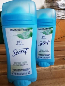 2x Shower Fresh Deo Stick Secret für 24 Stunden Frische MHD 09/2023 - Bild 1 von 14