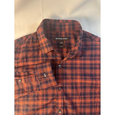 Рубашка Michael Kors мужская средняя приталенная клетчатая на пуговицах - красная и черная - Изображение 1 из 4