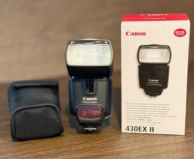 Canon Speedlite 430EX II Flash – Excellent Condition w/ Box & Manual - Image 1 of 3
