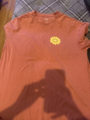 Arizona Jeans mens T-shirt size Medium short sleeve - Image 1 of 4