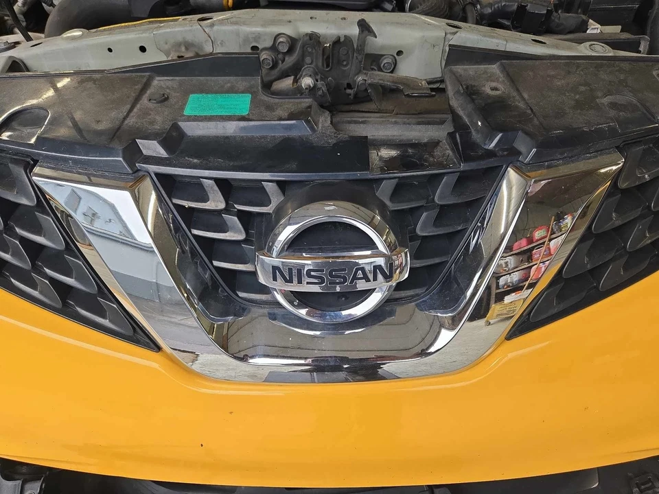 Grille NISSAN JUKE 15 16 17 Foto 1 de 1