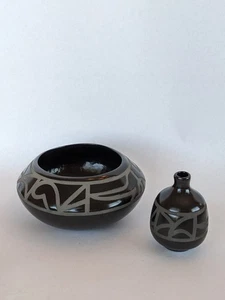 Santa Clara Pottery Vase & Bowl by George and Georgene Garrett Signed 1989 Black - Picture 1 of 23