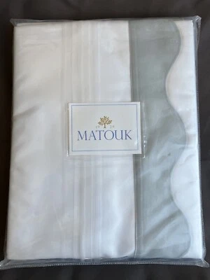Edredón completo/queen para piscina Matouk Carolina $890 nuevo con etiqueta Foto 1 de 4