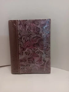 Sealed Photo Album - Photo 1 sur 2