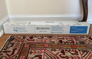 Kyocera TK-8527C kit toner ciano cartuccia nuovo con scatola inchiostro stampante sigillato - Foto 1 di 3