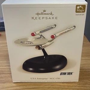 Hallmark Keepsake Ornament - NCC-1701 - Picture 1 of 3