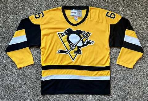 CCM Pittsburgh Penguins #66 Mario Lemieux Vintage Hockey Jersey Yellow, Men's M Cover
