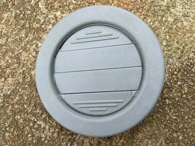 2005 Nissan Quest Overhead A/C Vent Gray ~B31 - Imagem 1 de 3