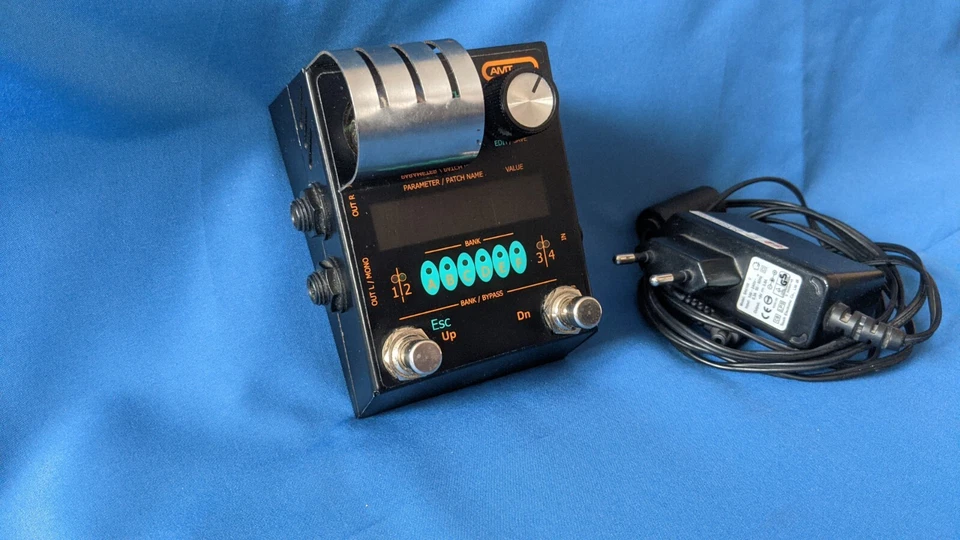 AMT Electronics TH-1 Tube Hall RARE Analog-Digital DSP tube Reverb Guitar pedal - Image 1 of 4