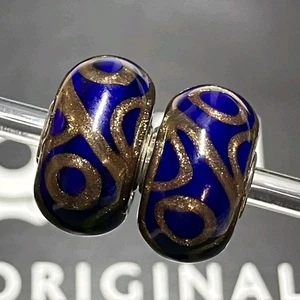 Trollbeads Royal Blue Glitter Ornament Opaque Unique Glass Bead OOAK Set Of 2 - Picture 1 of 7