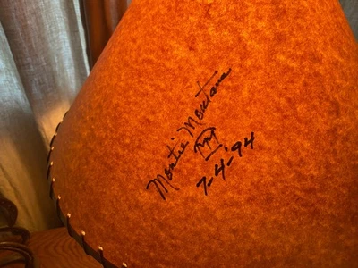 Vintage Western Horseshoe Lamp signed by Cowboy Montie Montana +Hat and Mag rack - Image 1 of 4