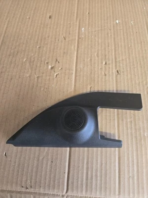 NISSAN NOTE E11 2006-2013 LEFT SIDE FRONT SPEAKER TWEETER GRILL COVER TRIM - Image 1 of 4