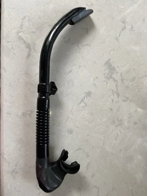 Tusa Hyperdry Evolution III Snorkel Black with Detachable Swivel Mount Free dive - Image 1 of 4