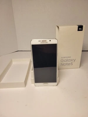Samsung Galaxy Note 5 32 Gb White Pearl (Verizon) Won't Turn On - Image 1 of 4