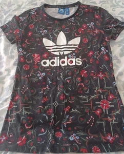 Adidas Originals Floral Trefoil Logo Tee Shirt Women’s Size S Black Red Blue - Picture 1 of 7
