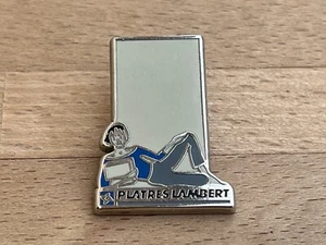 a PINS PIN SEXY PIN-UP PLATRES LAMBERT - Picture 1 of 1