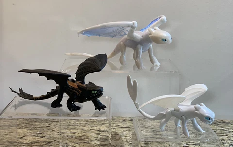 Lot Of 3 DreamWorks How To Train Your Dragon Figurines Bright Fury Toothless Cover