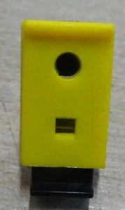 Belling Lee L2090 panel mount 4mm banana socket and wire connector - Picture 1 of 4