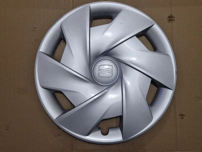GENUINE SEAT IBIZA 6J0601147 C 15” WHEEL TRIM HUB CAP COVER  6J0 601 147 C - Image 1 of 4