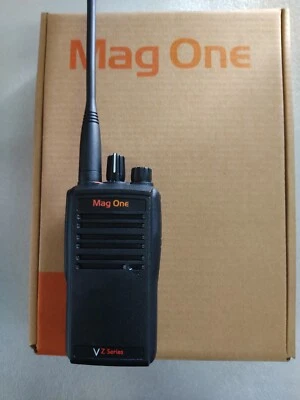 Motorola Mag One VZ-20 two-way radio, original brand new in box -  - Image 1 of 4