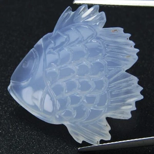 33.60Cts Amazing Natural Chalcedony Carving Nice Fish Shape Loose Gemstone - Picture 1 of 4