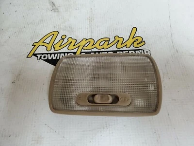 Задний купольный фонарь 2002 Honda Civic (16A) - Изображение 1 из 4