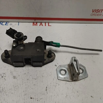 01-05 Chrysler PT Cruiser Rear Trunk Lock Latch Actuator Assembly OEM - Image 1 of 4