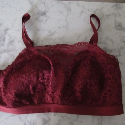 Torrid Curve Bra 0 0X Burgundy Lace Bralette Plus Size Wireless - Image 1 of 4