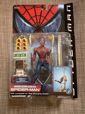 Figura de acción ToyBiz Spider-Man 2002. Web Swinging Spider-Man Precintado Nuevo Foto 1 de 4