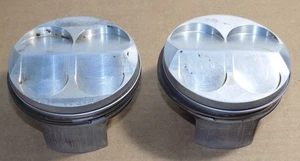 Hi-Comp Pistons Set (88mm) w/ Rings, Wrist Pins Ducati 748 748S 748SPS Superbike - Picture 1 of 3