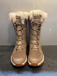 Bota alta forrada de piel Rieker. Beige. Talla 6 (EU 39). Nuevo sin caja. PVP £105. - Imagen 1 de 8