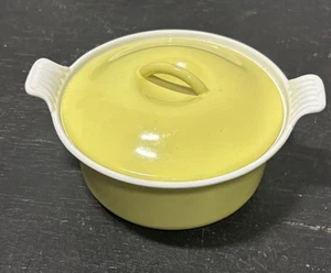 Le Creuset Enameled Cast Iron Yellow No 189 Mini Casserole Pot Cocotte w/Lid - Picture 1 of 6