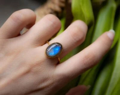 Natural Oval Labradorite Gemstone 925 Sterling Silver Ring, Wedding Gift - Image 1 of 4