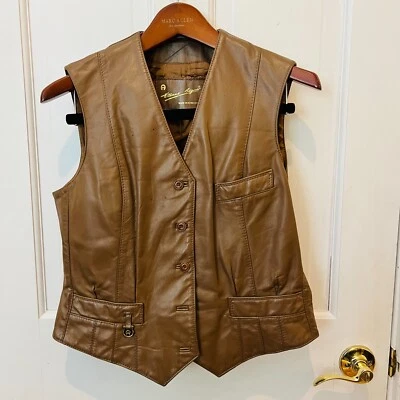 Colete de Couro Vintage ETIENNE AIGNER 70’s Tamanho 14 - Imagem 1 de 4