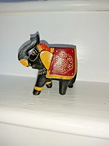 HAND PAINTED INDIAN MANGO WOOD ELEPHANT TEALIGHT HOLDER - BLACK - Picture 1 of 6