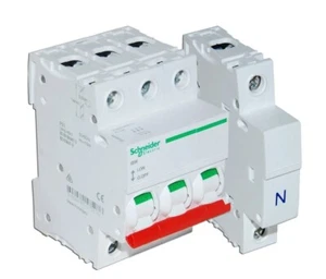 VAT INC Schneider SEA91253N 3P+N Pole Isolator Switch 125A Maximum Current  (64) - Picture 1 of 3