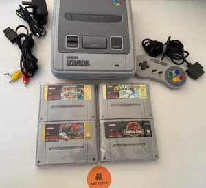 Super Nintendo SNES Konsole mit 4 Spielen komplett aufgebaut mit Controller getestet - Bild 1 von 12