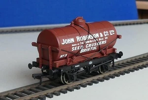 Bachmann 37-683 14T Tank Wagon, "John Robinson & Co", Mint, Boxed - Picture 1 of 8
