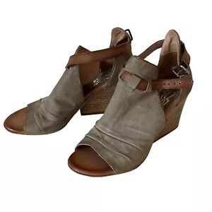 Miz Mooz Womens Wedge Sandals Booties Olive Green 41 Leather Open Toe Sz 10 - Picture 1 of 11