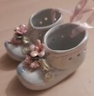 Neu 2 Porzellan Schuhe Baby Rosa Band Blumen Ornament 7cm Mdchen Taufe 