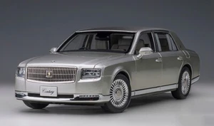1/18 AUTOart Toyota Century Special Edition mit Vorhang silber Automodell 78770 - Bild 1 von 7