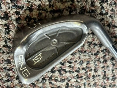 Empuñadura envolvente Ping ISI Silver Dot 27° 5 Iron Cushin JZ Stiff Flex Golf Pride Tour Foto 1 de 4