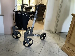 rollator faltbar leicht neu - Bild 1 von 3
